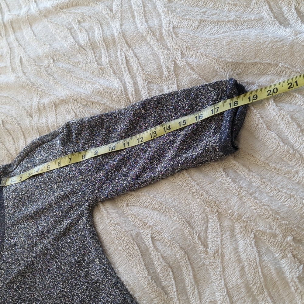 πBNWOT Studio Y Sparkly Topπ - Picture 9 of 9